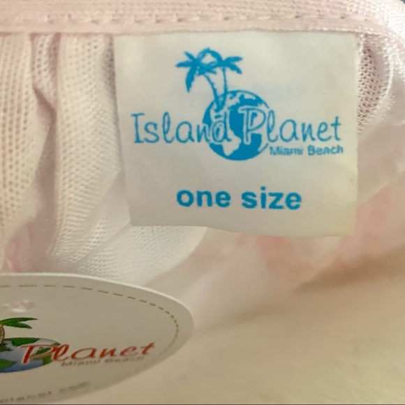 Peasant Style Blouse with Elastic Band at Bottom - Picture 6 of 7